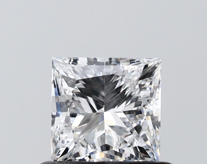 0.7 ct lab-grown Princess Diamond