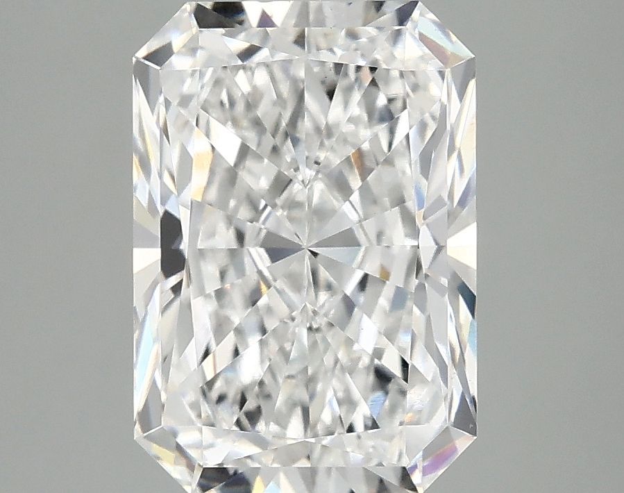 3.05 ct. radiant Lab Grown Diamond front image