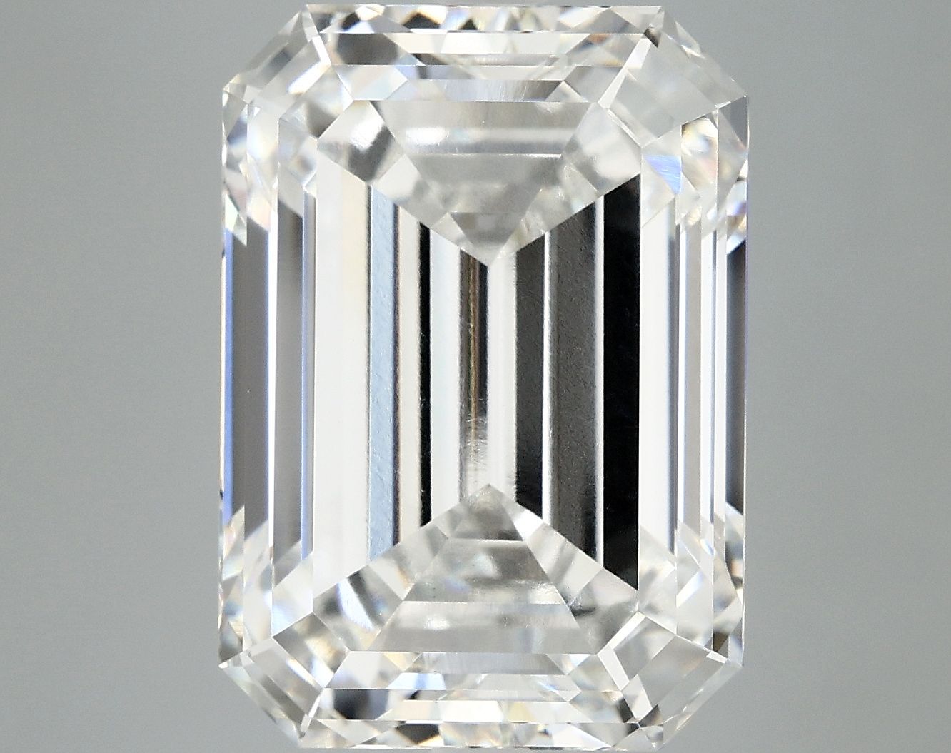 12.11 ct. emerald Lab Grown Diamond front image