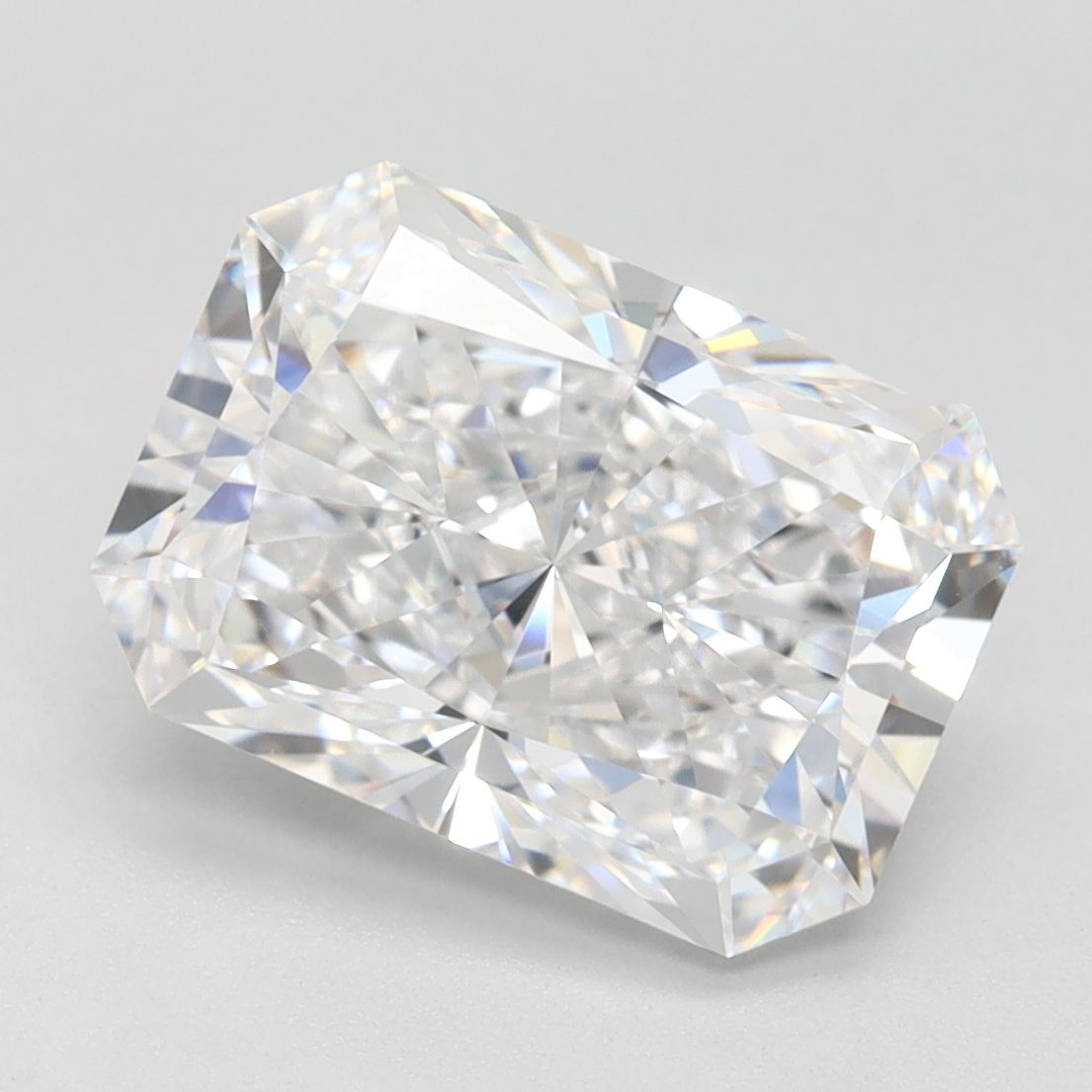 3.09 ct. radiant Lab Grown Diamond front image
