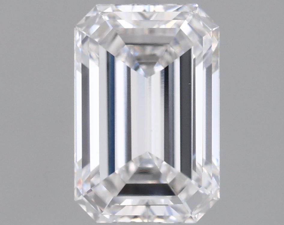 1.56 ct. emerald Lab Grown Diamond front image