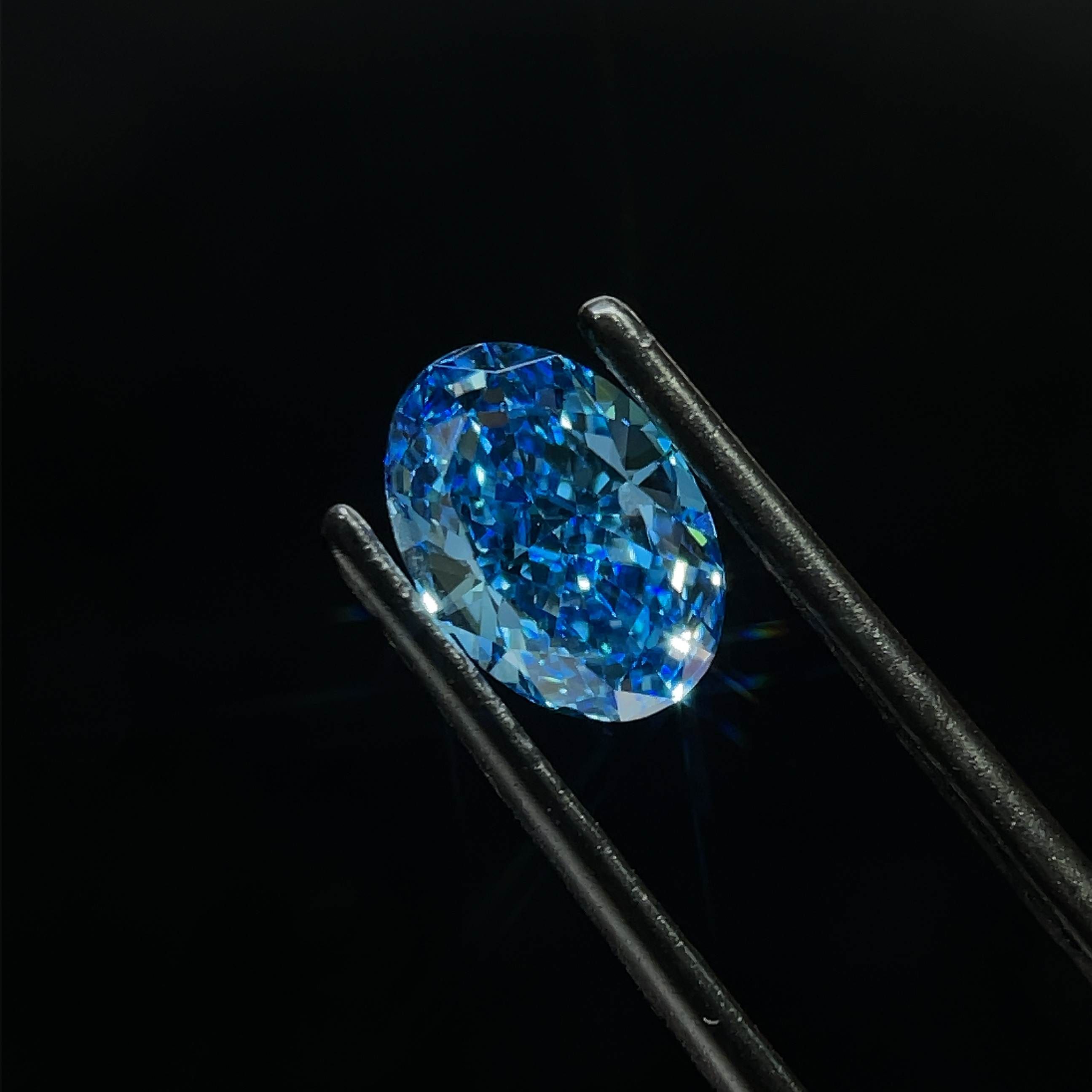 1.93 ct. oval Lab Grown Diamond front image