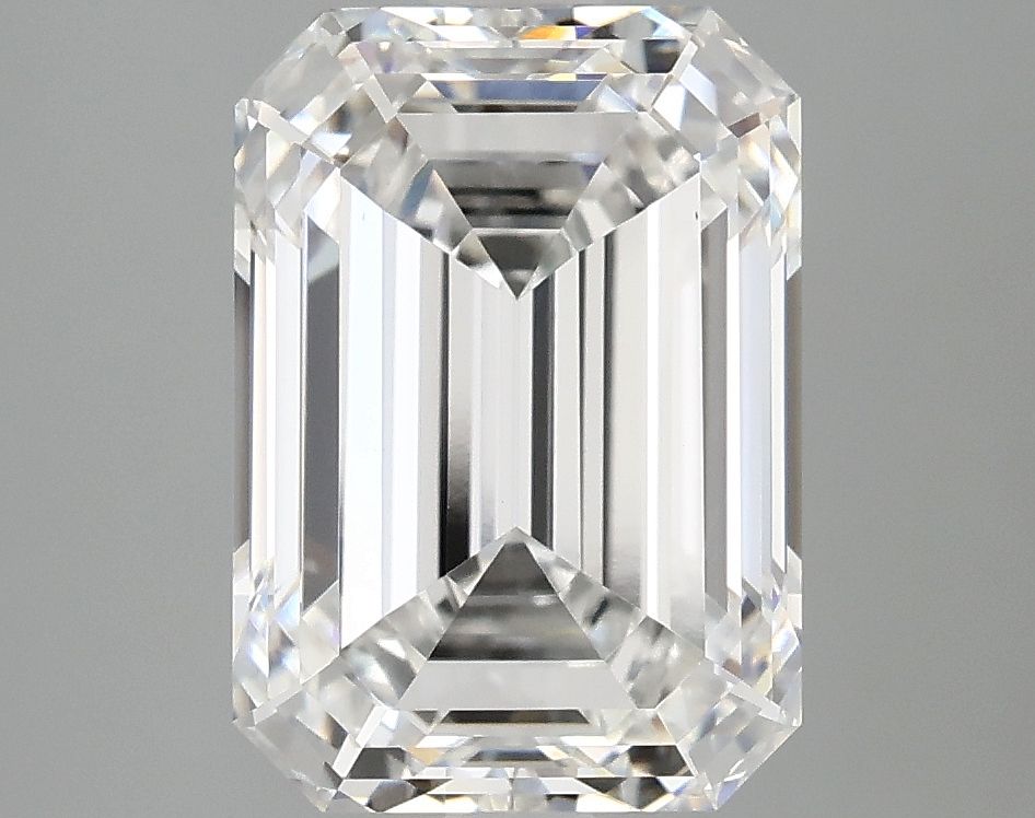4.08 ct. emerald Lab Grown Diamond front image
