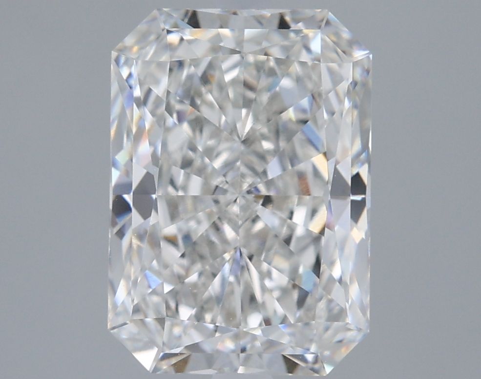 2.59 ct. radiant Lab Grown Diamond front image