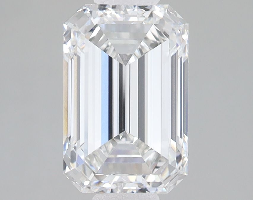 1.93 ct. emerald Lab Grown Diamond front image