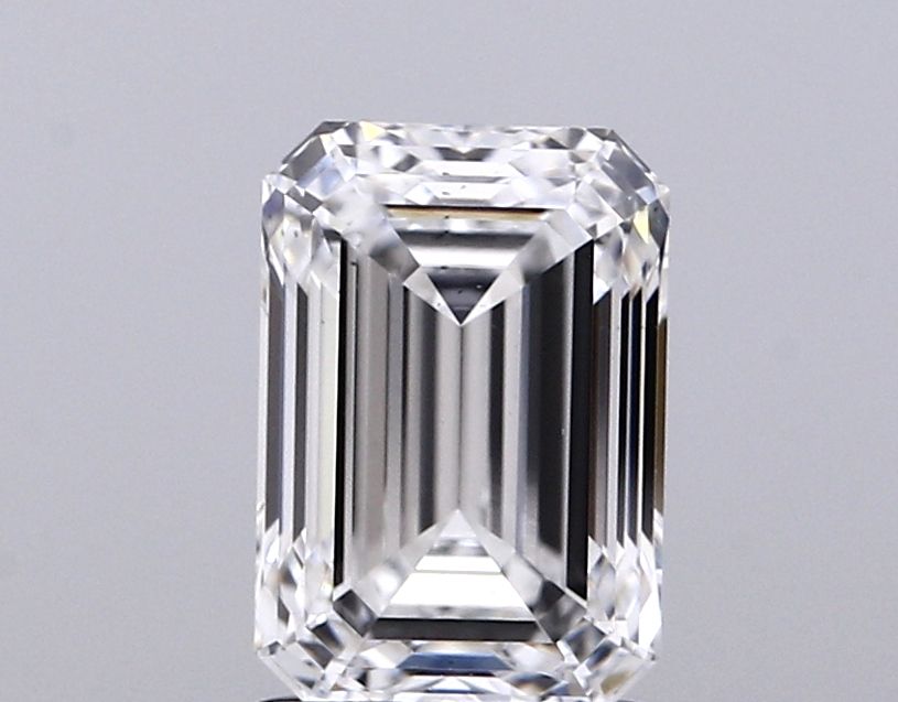 2.00 ct. emerald Lab Grown Diamond front image