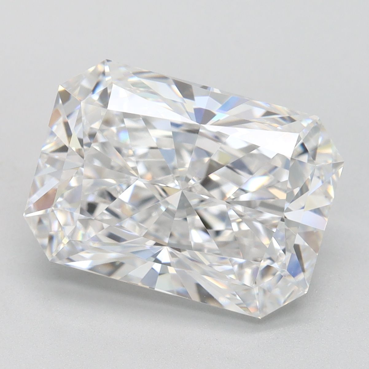 4.25 ct. radiant Lab Grown Diamond front image