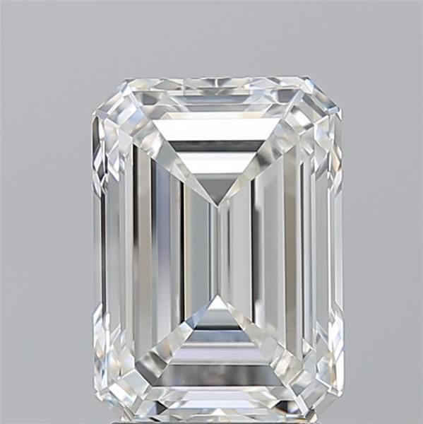 3.20 ct Emerald diamond
