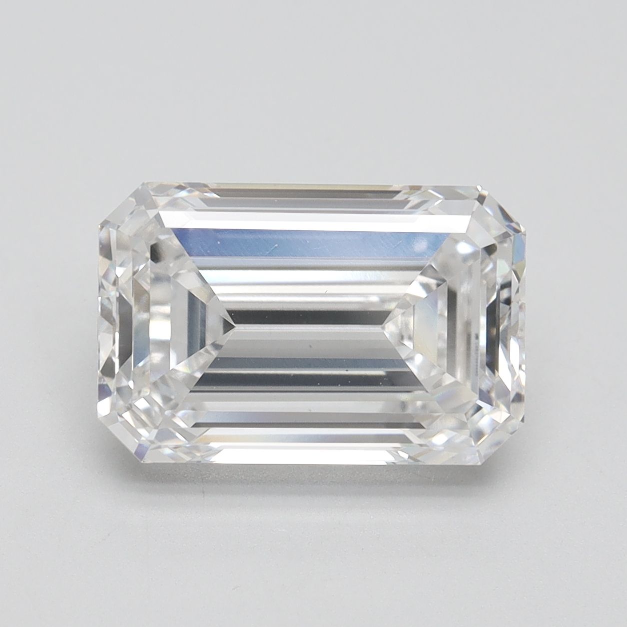 4.58 ct. emerald Lab Grown Diamond front image