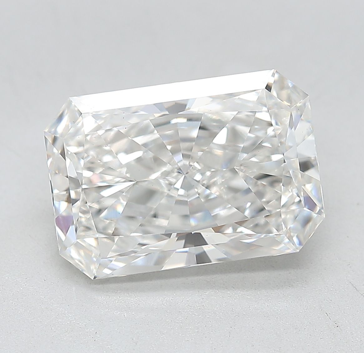 4.14 ct. radiant Lab Grown Diamond front image