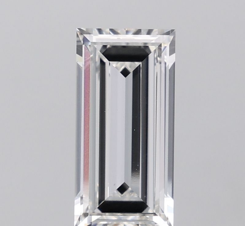 2.05 ct Baguette diamond