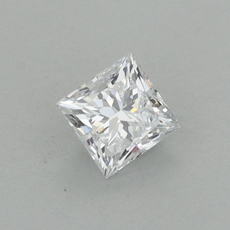 0.48 ct lab-grown Princess Diamond