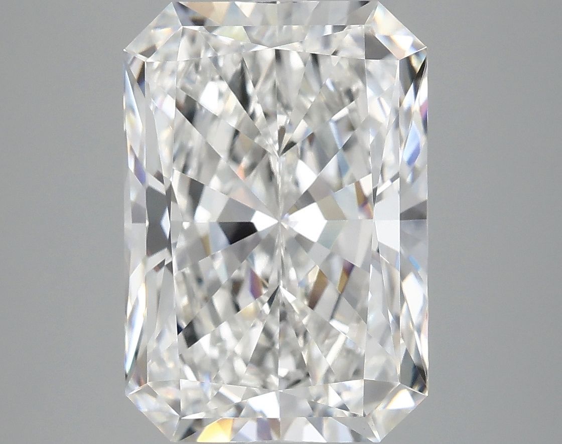 5.06 ct. radiant Lab Grown Diamond front image