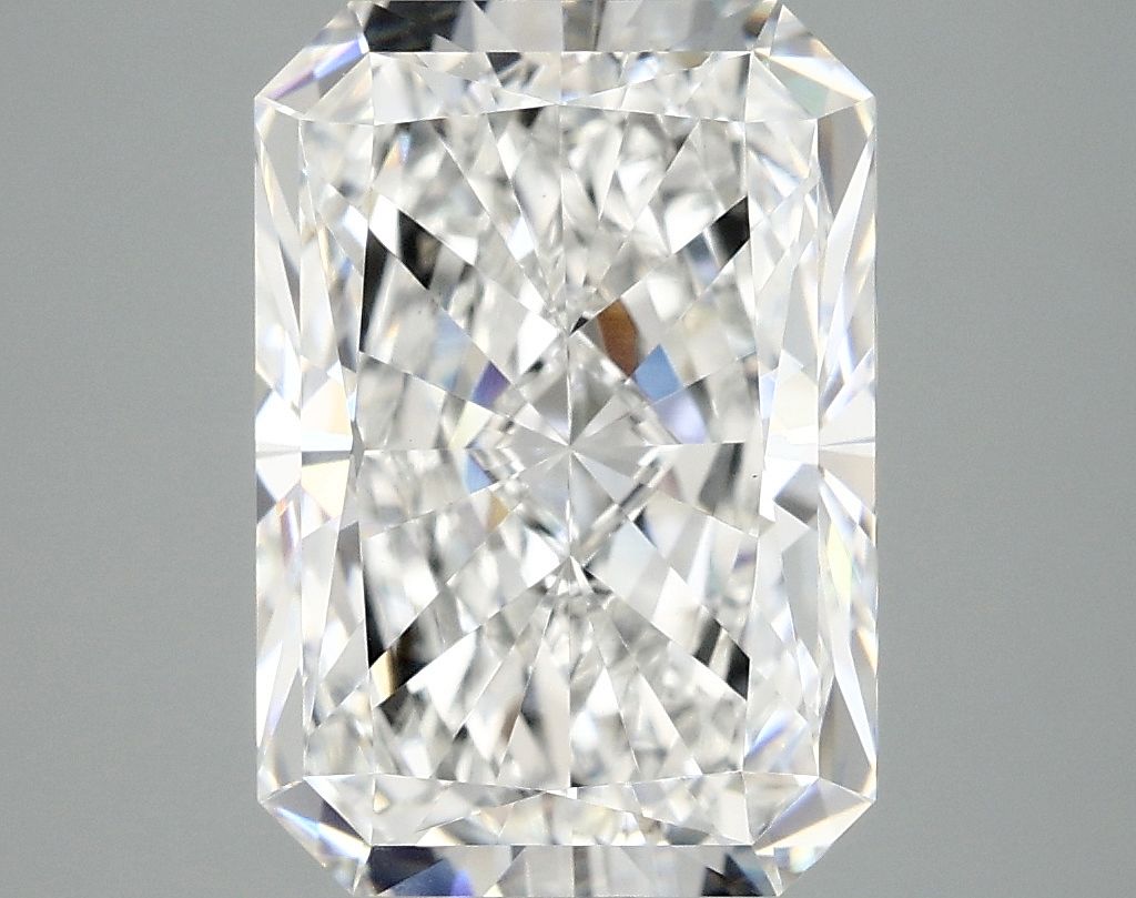 4.90 ct. radiant Lab Grown Diamond front image