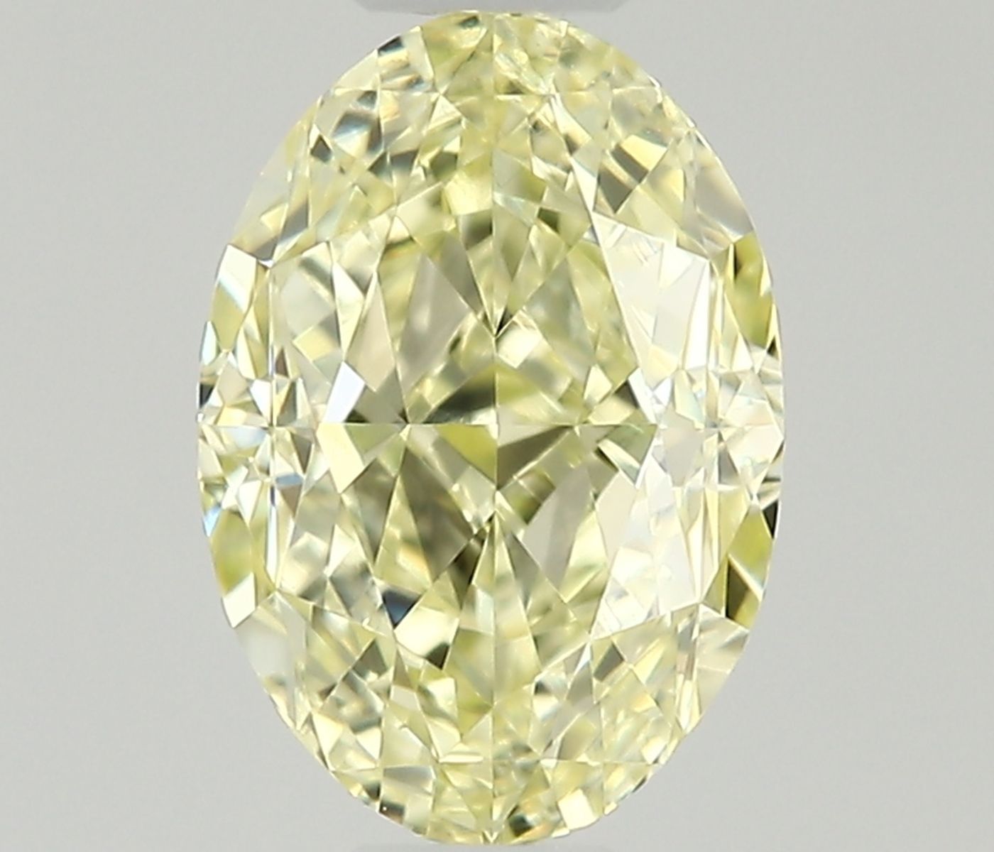 Diament 0.45 ct Fancy Light Yellow/VS1