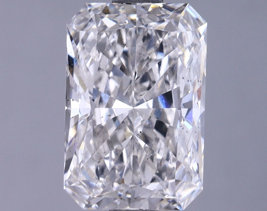 1.63 ct. radiant Lab Grown Diamond front image