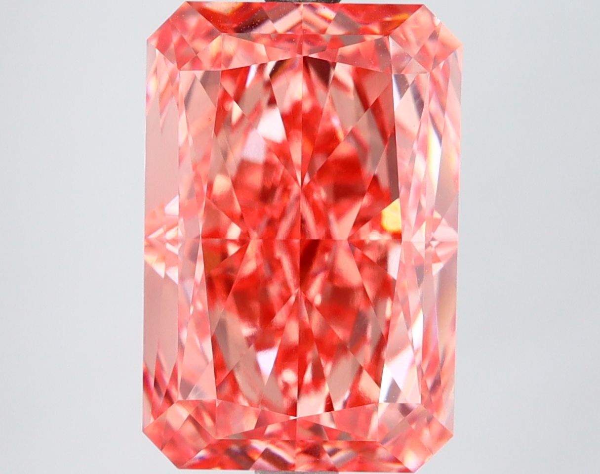 6.34 ct. radiant Lab Grown Diamond front image