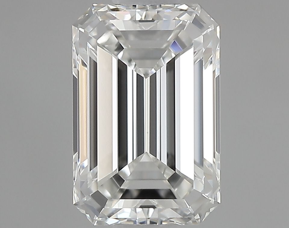 0.80 ct Emerald diamond