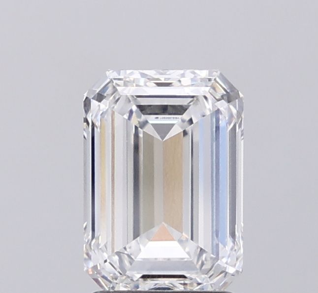 2.02 ct Emerald diamond