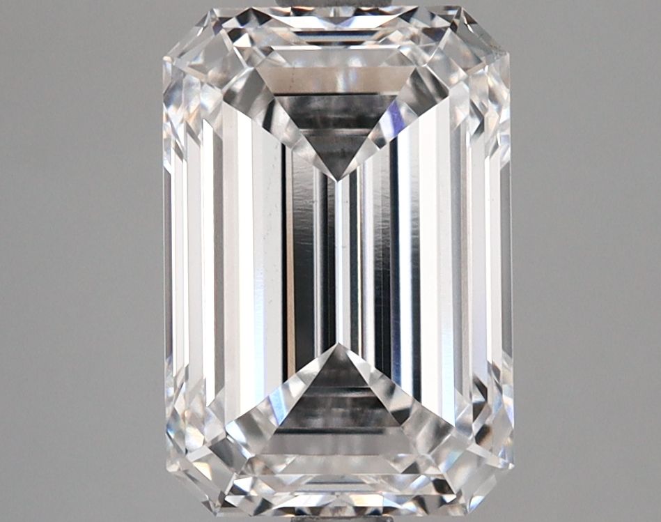 3.16 ct. emerald Lab Grown Diamond front image