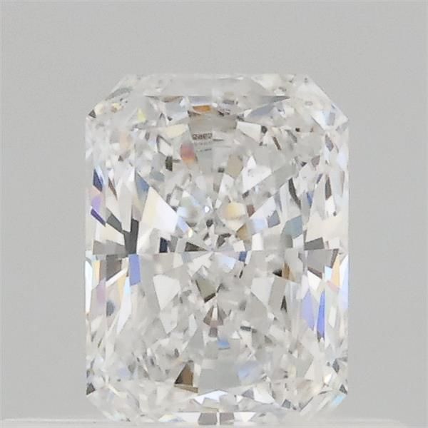 0.36 ct lab-grown Radiant Diamond