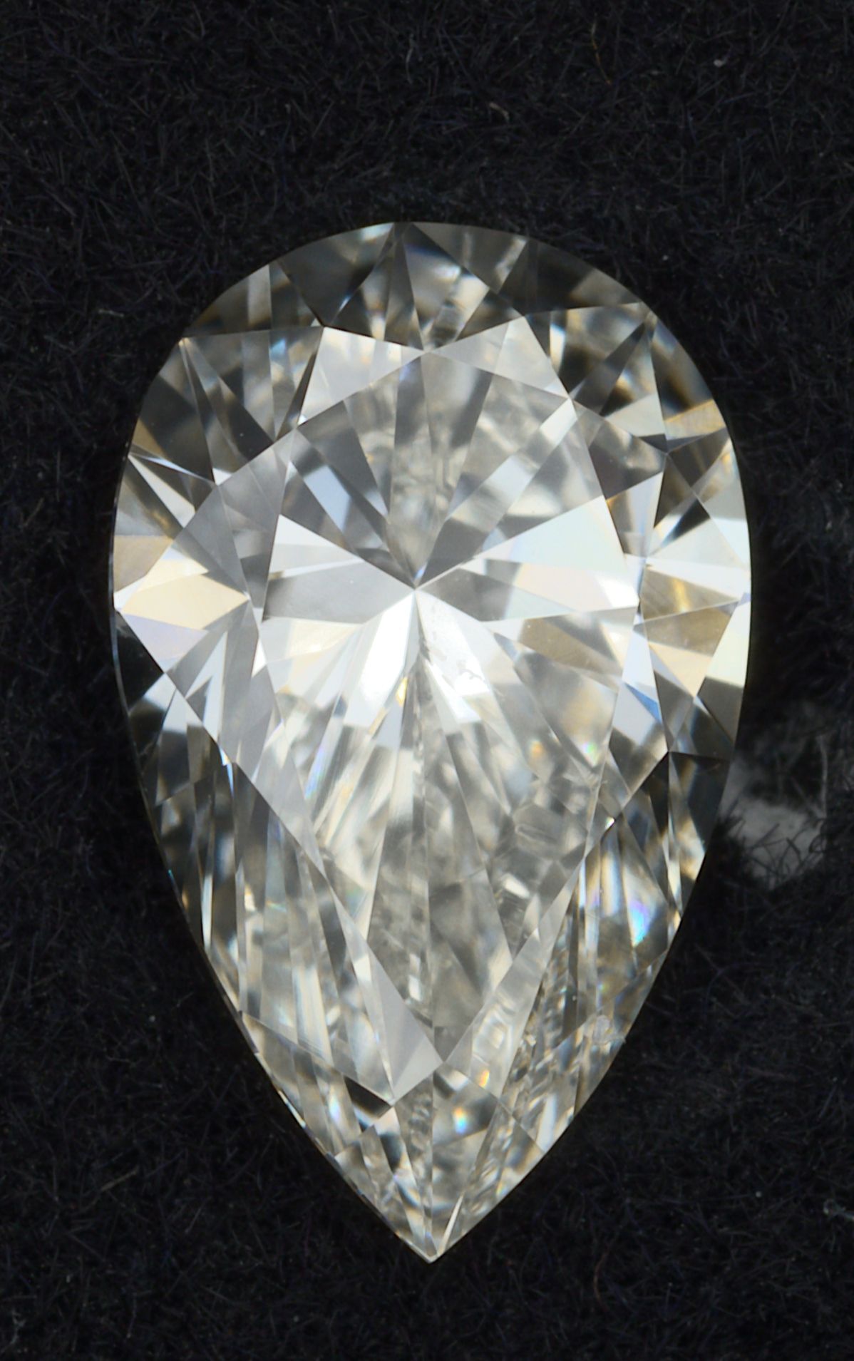 0.63 ct. pear Lab Grown Diamond front image