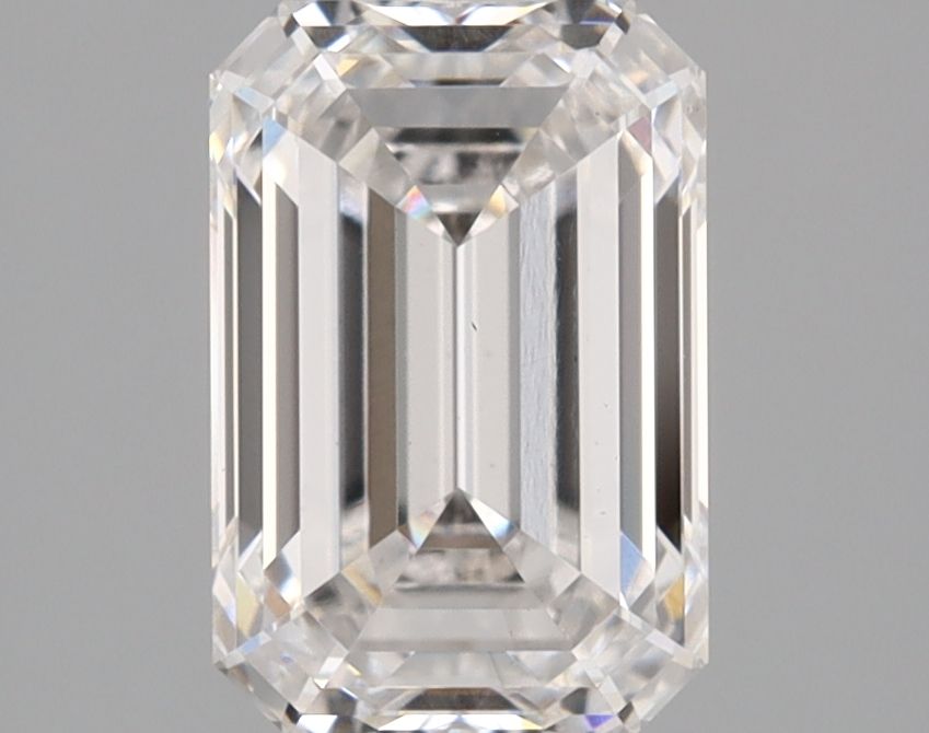 1.56 ct. emerald Lab Grown Diamond front image