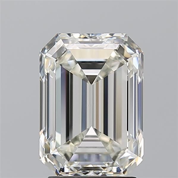 3.23 ct Emerald diamond