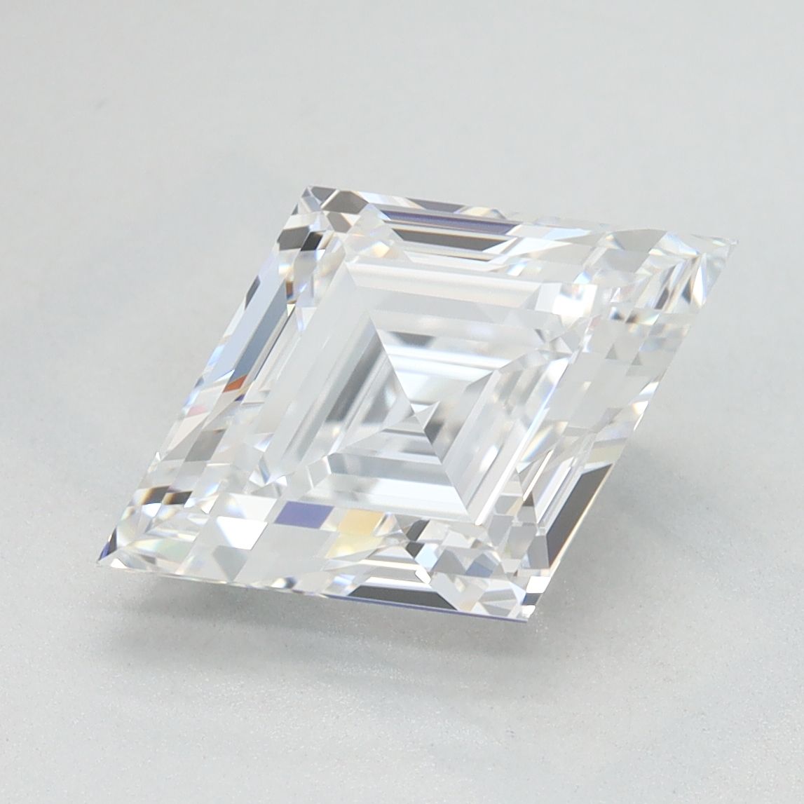 2.58 ct lab-grown Lozenge Diamond