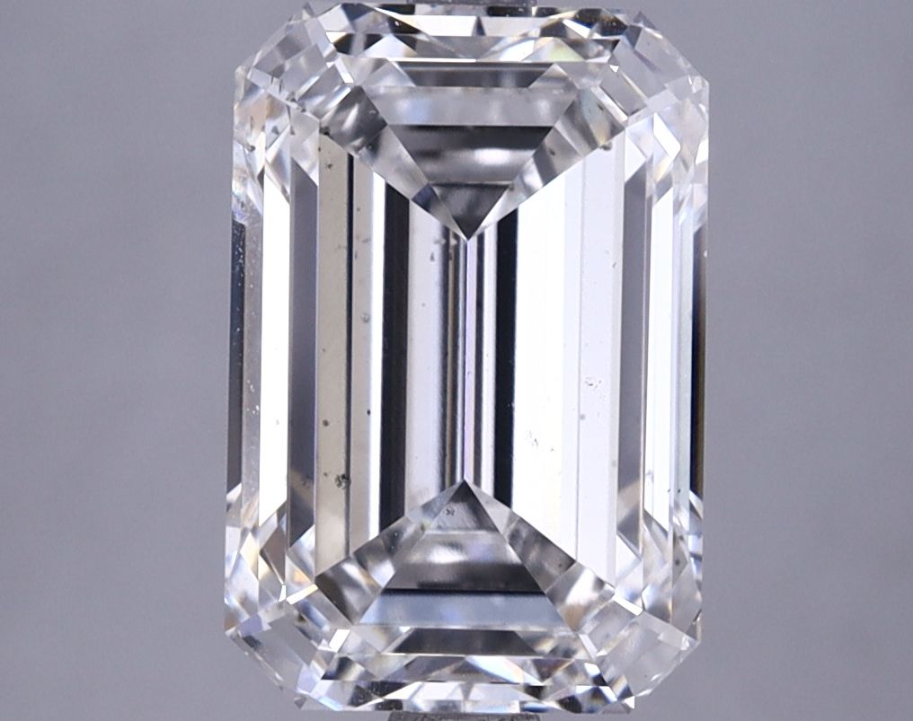 3.80 ct. emerald Lab Grown Diamond front image