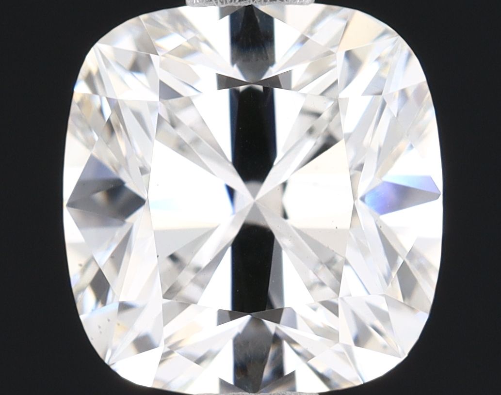 1.63 ct lab-grown Cushion brilliant Diamond