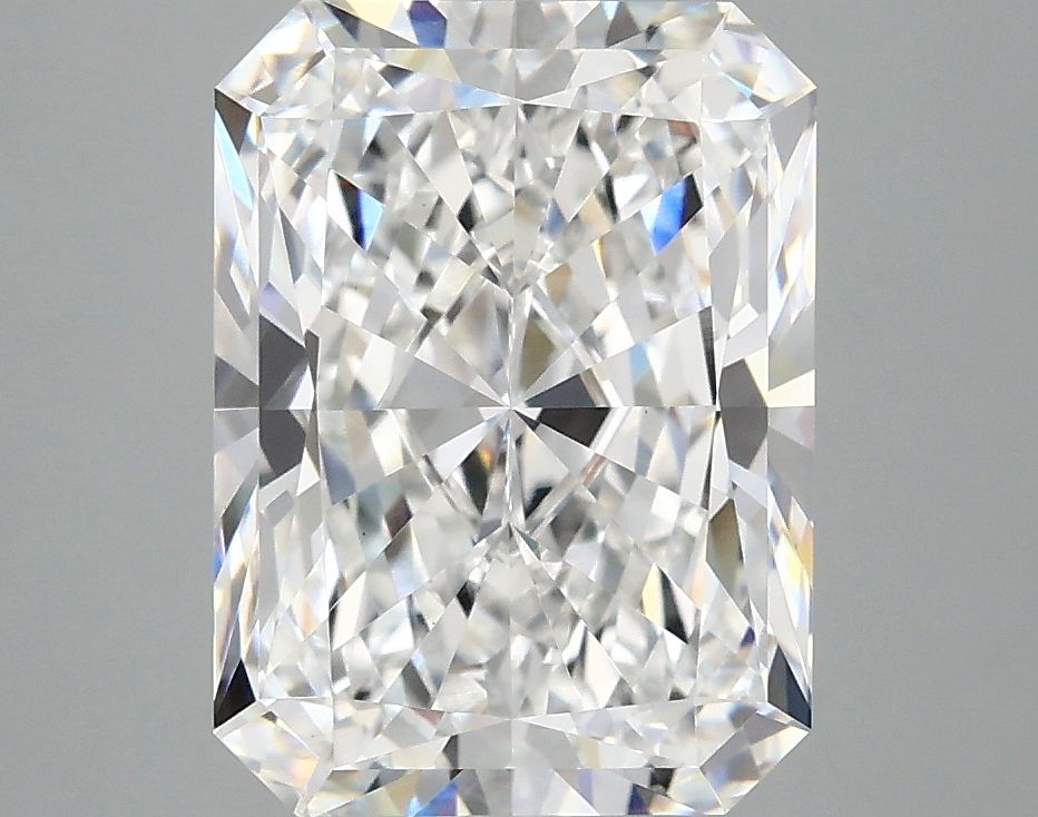 4.13 ct. radiant Lab Grown Diamond front image