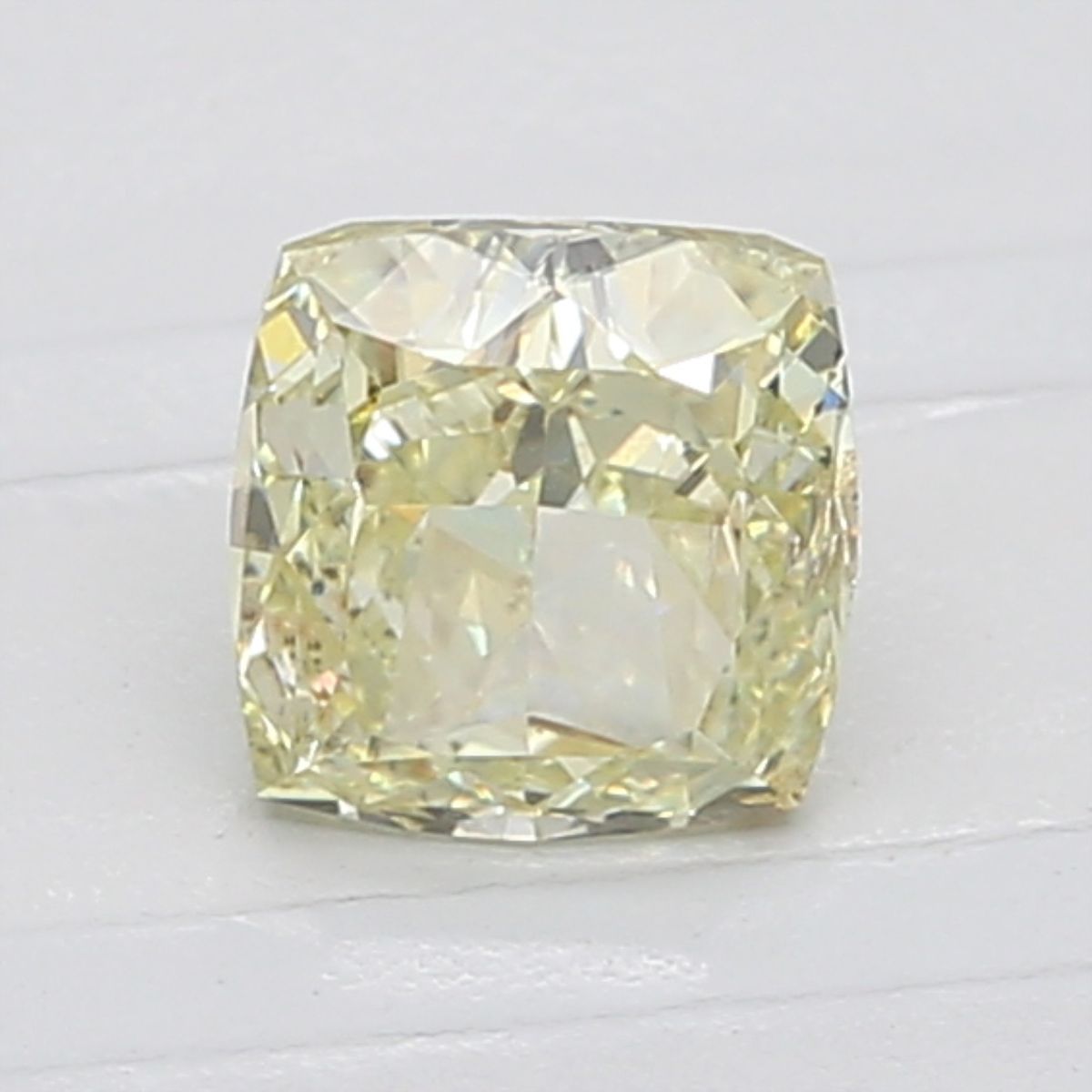 Diament 1.04 ct Fancy Greenish Yellow/SI1