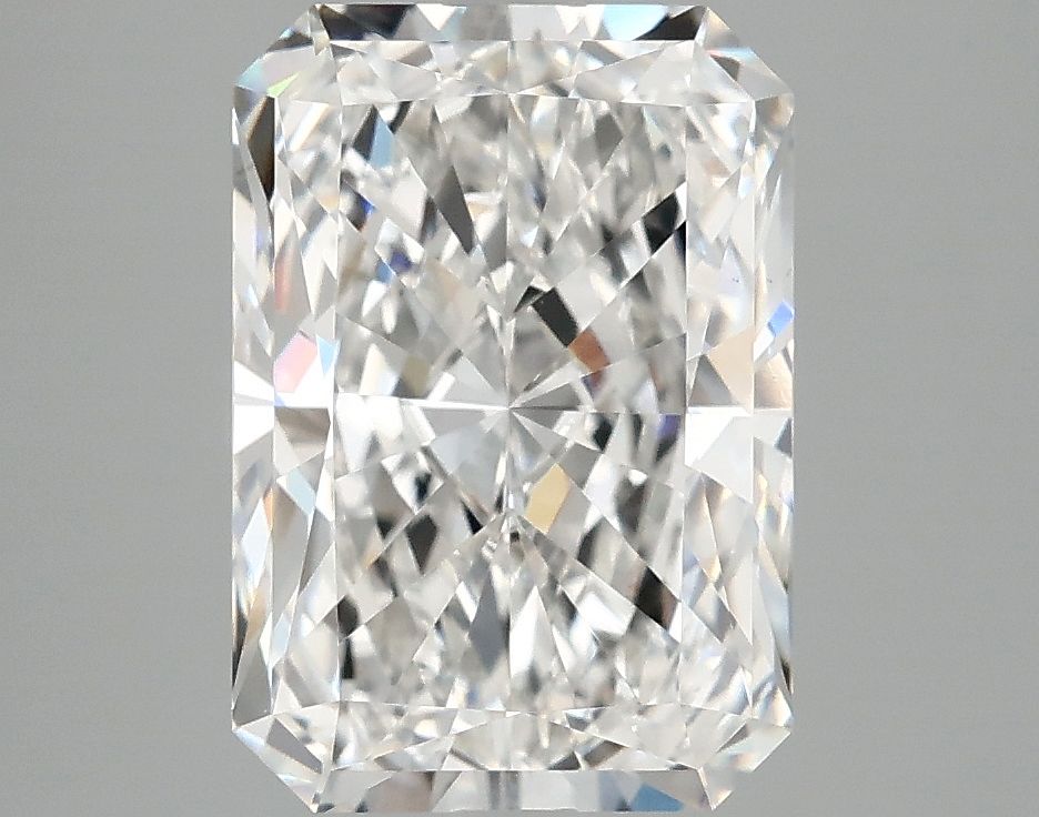 3.75 ct Radiant diamond
