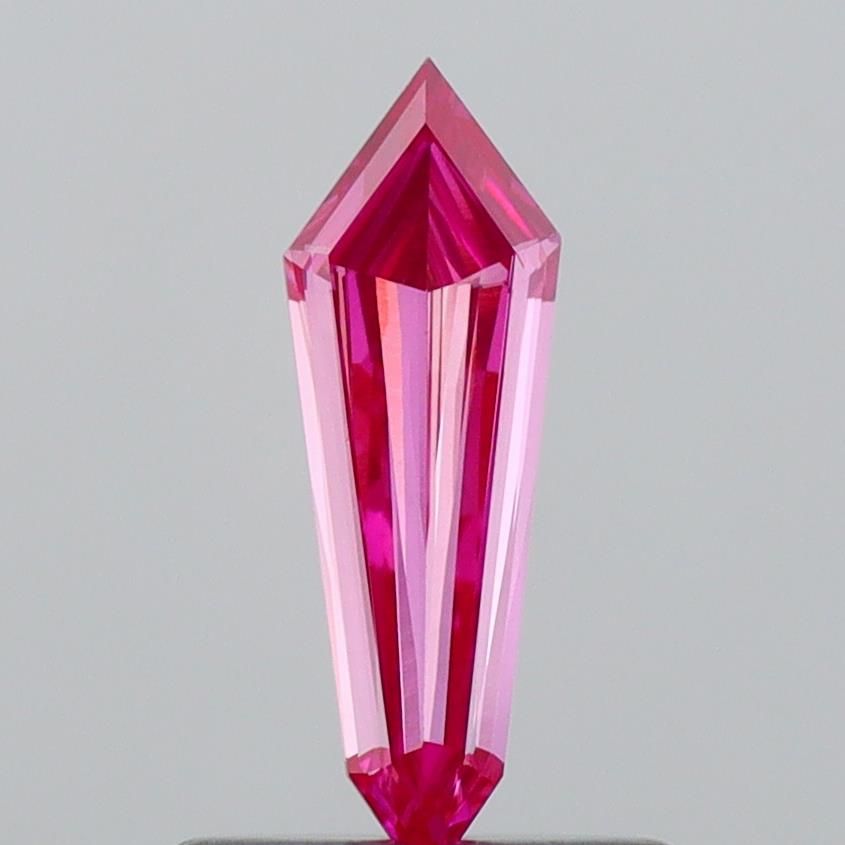 0.34 CT Fancy Vivid Pink HEXAGONAL