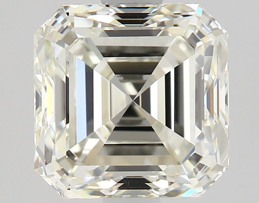 1.7 ct Square emerald Diamond