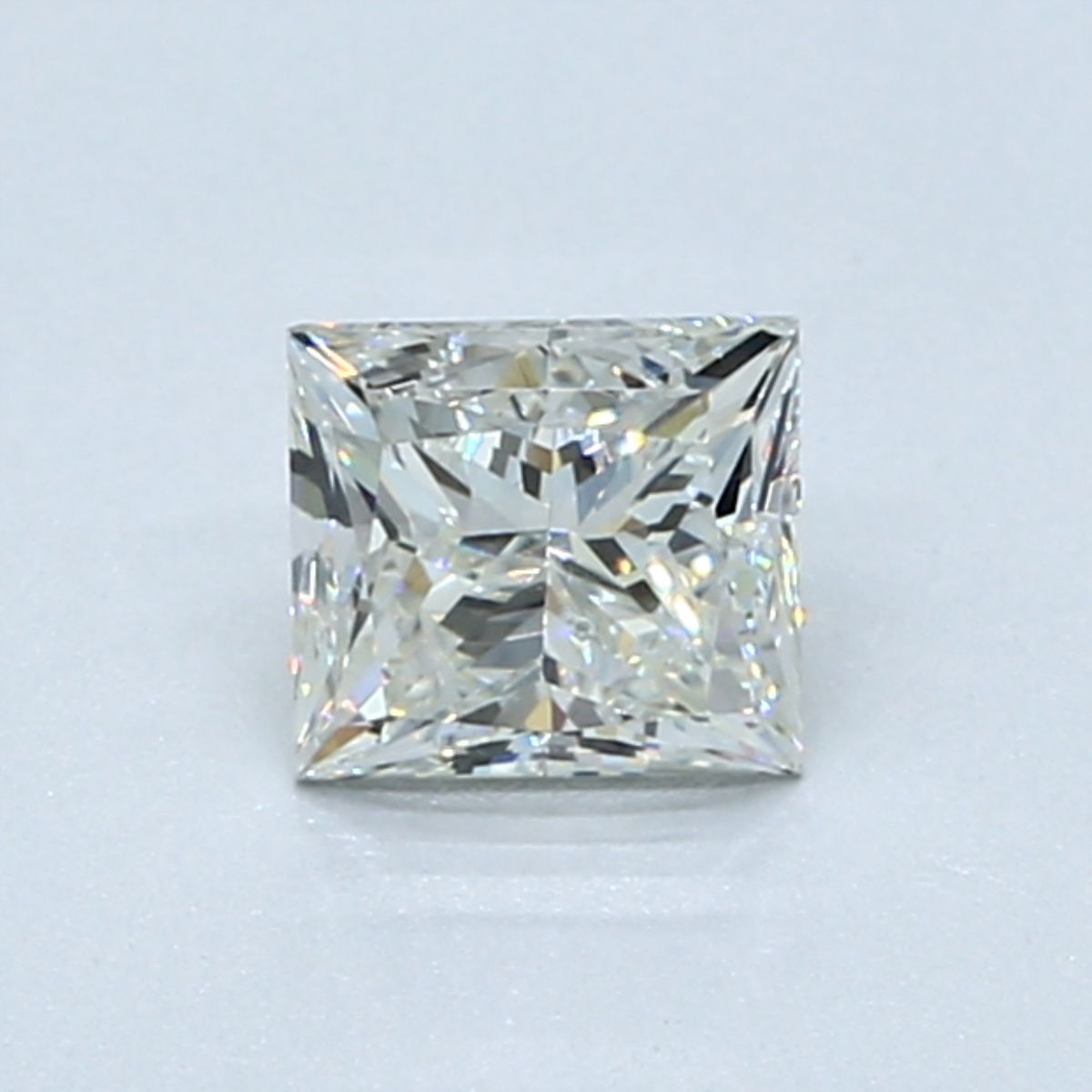 0.7 ct Princess Diamond