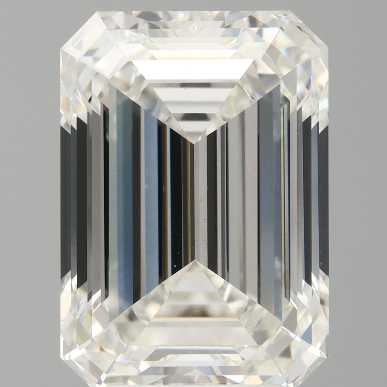 5.10 ct. emerald Lab Grown Diamond front image