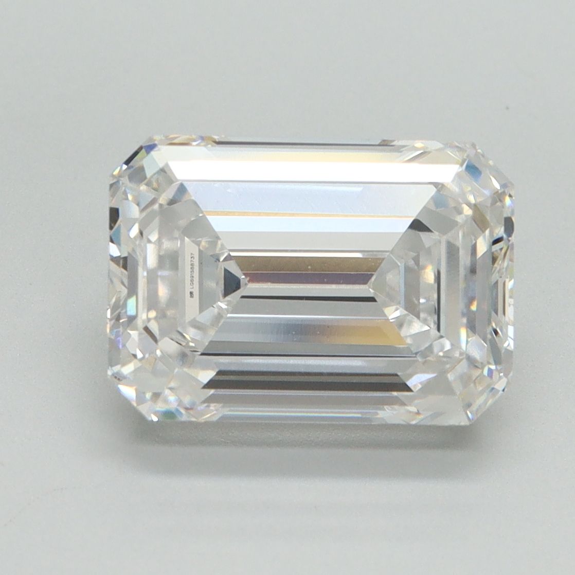4.04 ct. emerald Lab Grown Diamond front image