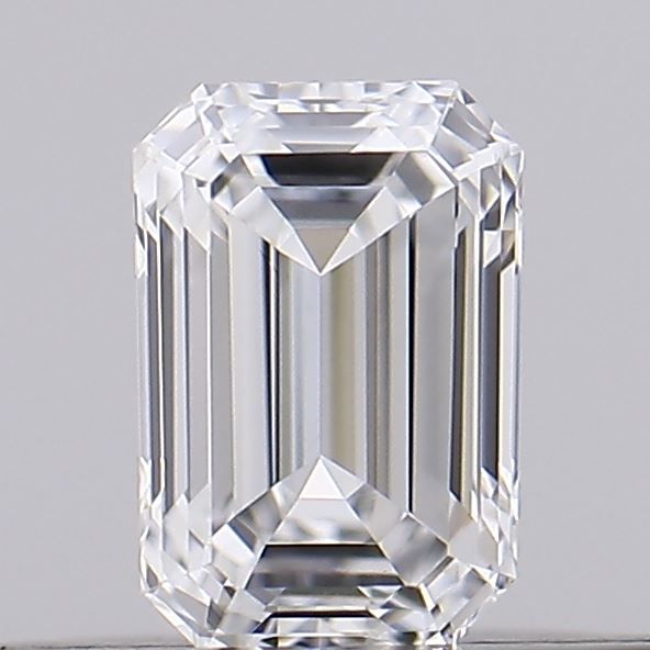 0.20ct Emerald diamond