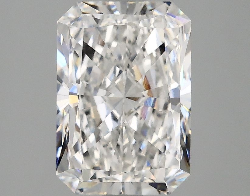 2.50 ct. radiant Lab Grown Diamond front image