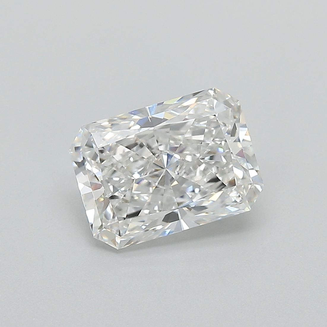 1.04 ct. radiant Lab Grown Diamond front image
