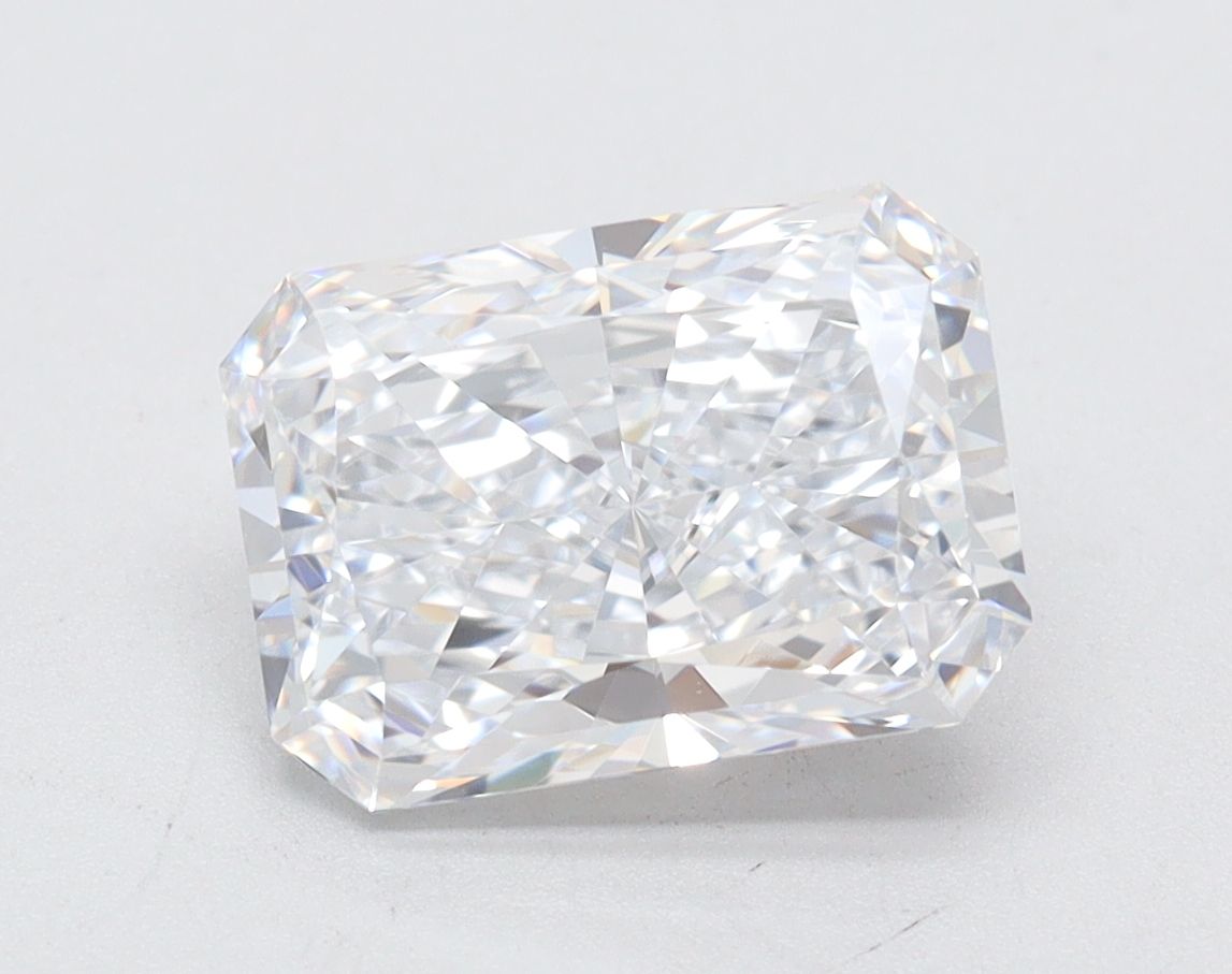 1.73 ct. radiant Lab Grown Diamond front image