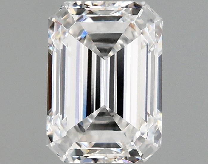 1.10 ct. emerald Lab Grown Diamond front image