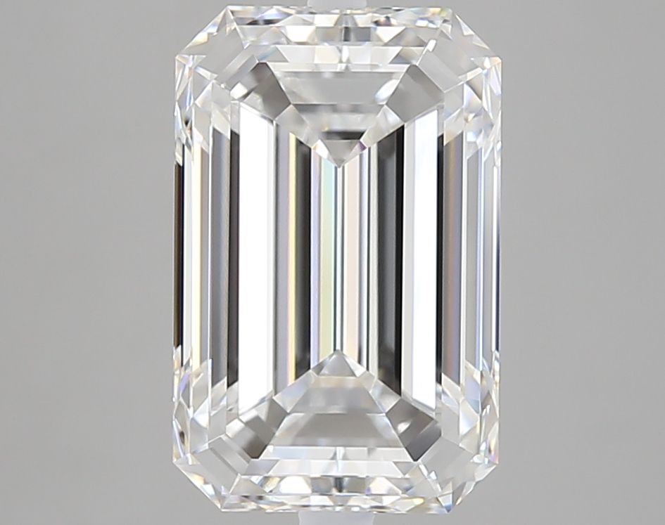 4.86 ct. emerald Lab Grown Diamond front image