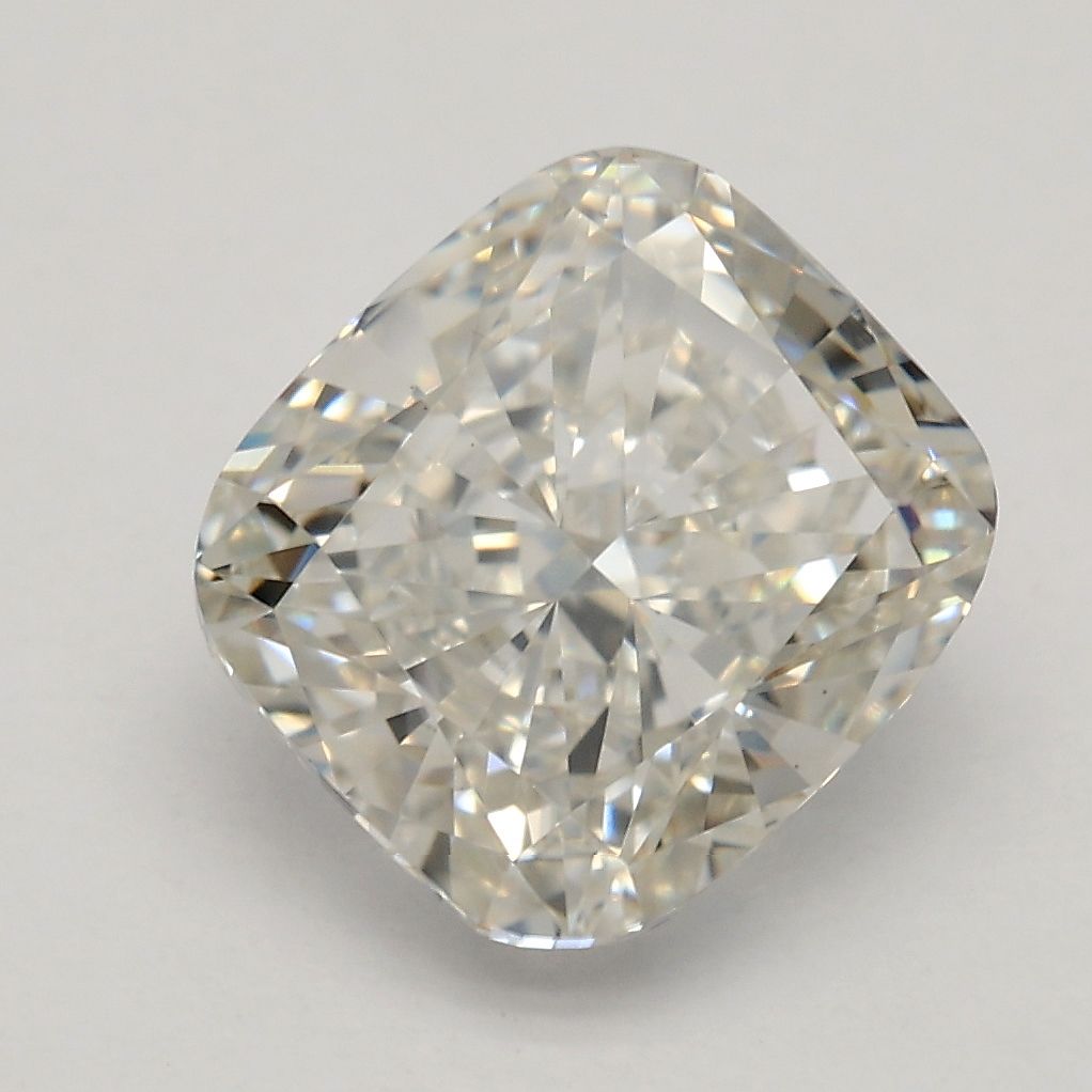 2.71 ct Cushion Brilliant diamond