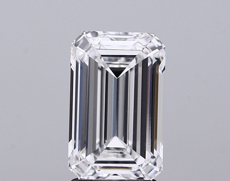 2.41 ct. emerald Lab Grown Diamond front image