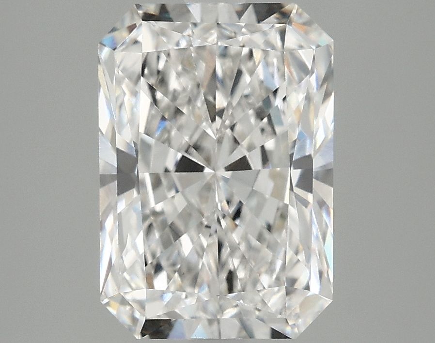 3.08 ct Radiant diamond