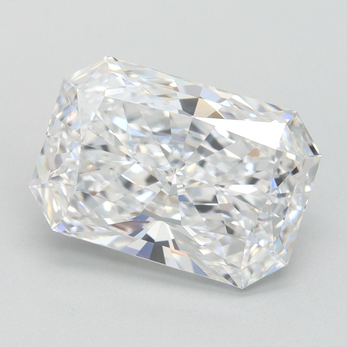 3.19 ct. radiant Lab Grown Diamond front image