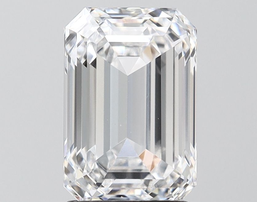 2.55 ct. emerald Lab Grown Diamond front image